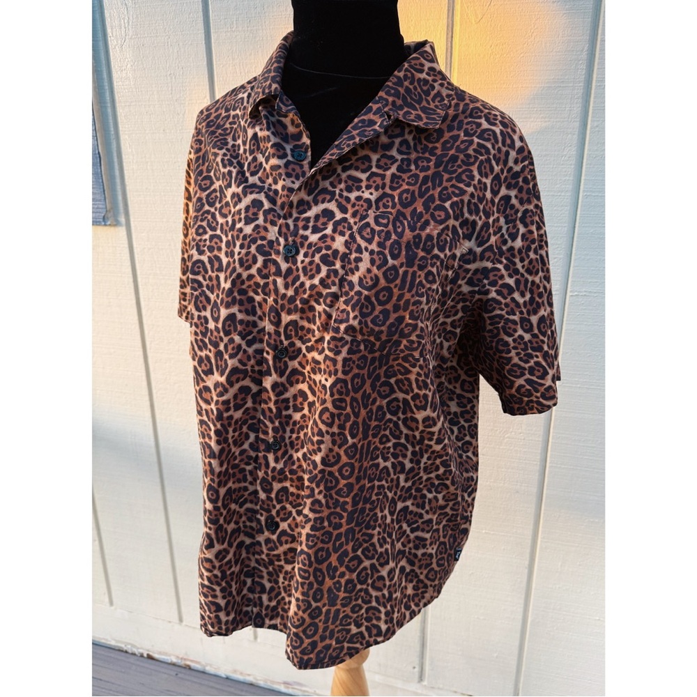 Aritzia TNA Brown oversized Leopard Print Button-Up Short Sleeve Blouse